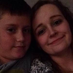 Meet your Posher, Devin